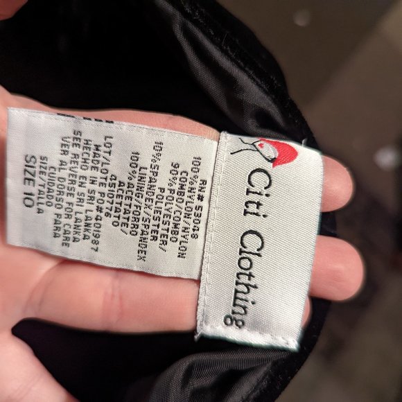 Black formal dress - Picture 2 of 8